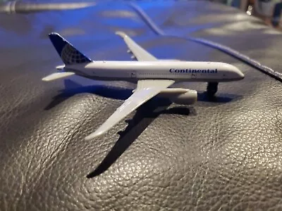 2005 Mattel Matchbox Continental Airline Boeing 777-200 Jet Plane Diecast • $9.99