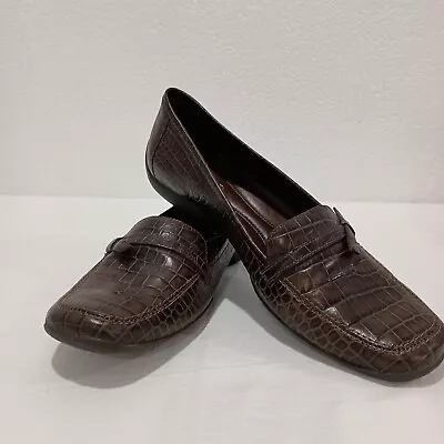 Michelle D Brown Textured Loafers Size 8.5 • $19.99