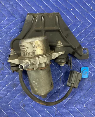 2004-2007 Volvo S60R V70R S60 Brake Vacuum Pump 30630398 OEM #2924M • $34.99