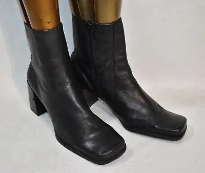 Nine & Co Boots Black Chunky Heel Size 9 Leather Vintage • $69.99