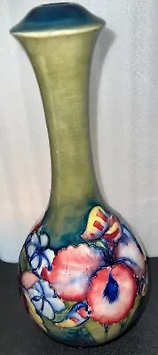 Vintage Moorcroft Pottery England Orchid Pattern Table Lamp • $110