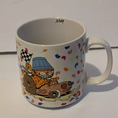 Vintage GARFIELD 1978 ENESCO Coffee Mug Race Car GENTLEMAN START YOUR PARTY #2 • $14.99