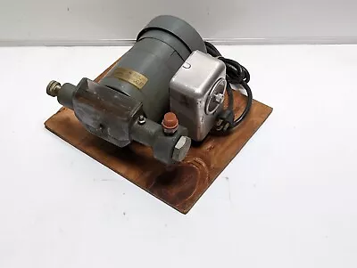 VON WEISE V00658AM08  Gear Motor W/Pump 115VAC  1/20 HP 30 Rpm ( NEW). • $56