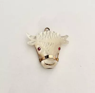 Vintage/Antique Mother Of Pearl Carved Bull Head Pendant With A Cracked Horn • $90