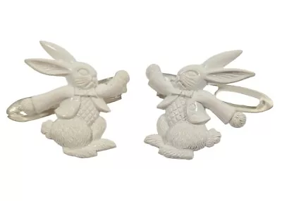 Vintage Peter Rabbit Bunnies Pair Of Child’s Plastic Barrettes • $12.99