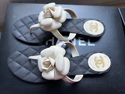 Chanel Flip Flop Size 39 Sandals Black & White Rubber Camellia With Box • £199