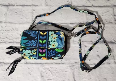 Vera Bradley All In One Crossbody Wristlet Clutch Purse Blue Floral 6x4.5x1.5  • $17.88