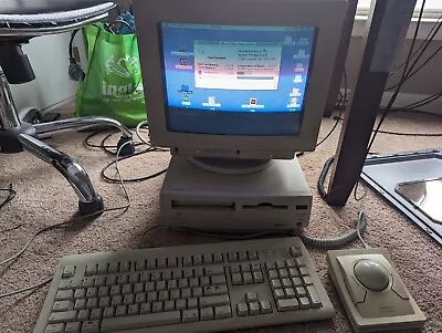 Apple Macintosh Performa 6200CD M3076 W/ 15  Display And Keyboard / Trackball • $447