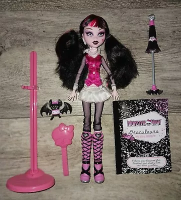 Monster High Draculaura (Black Elastics) • $168