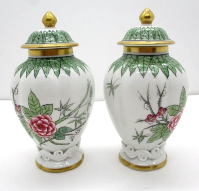 $134.99 • Buy Pair Of Vista Alegre Porcelain Lidded Urns VA Portugal Green And White Floral