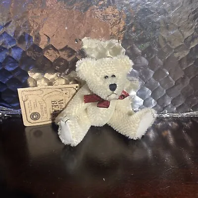 The Mohair Bear Collection - White Bear W Red Now Tie 2” With Original Tags  • £19.27