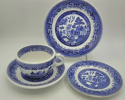 Lot Shenango China Blue Willow PLate 8 3/4 - 5 1/2 & Cup W/ Saucer 4 Pcs • $29.95