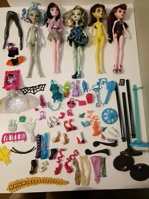 Huge Monster High 5 Doll Lot  W/ Many Accessories Pets Parts - Mattel 2008 • $40