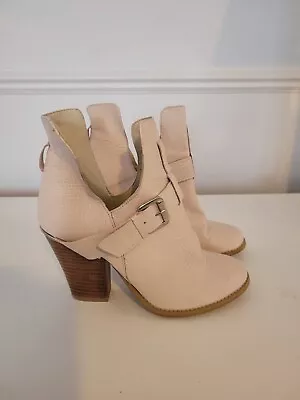 River Island Pink Cowboy Ankle Boots Size 5 • £3