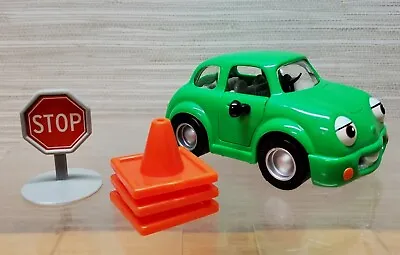 Vintage 1998 Chevron Toy Car ‘Kelly Kompact’ No 13 Collectible 3 Cones Stop Sign • $16