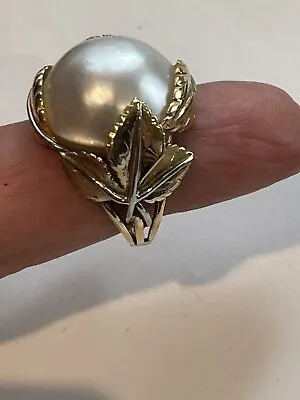 14k Gold Leaves Bezel 18 Mm Mabe Pearl Ring Size 7.5 Stunning 11.2 Grams • $575