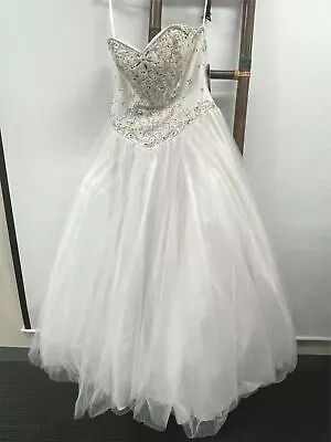 $51 • Buy ALISHA K White Strapless Sequin Bodice Tulle Skirt Deb/Wedding Dress Size 16