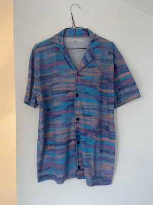 £5 • Buy Zara Mens Short Sleeve Jersey Shirt Size M Aztec Print Blue