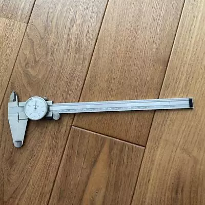 Mitutoyo Dial Caliper 200mm 505-634 Without Box • $110