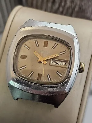 VINTAGE Authentic RAKETA Soviet Russian Watch  • £30