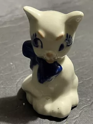 Vintage Cat Figurine White With Blue Details 3” Tall • $7