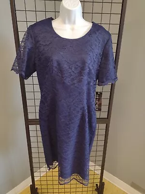 My Michelle Vintage 90s Lace Shift Dress Woman's Size 12P Lace Accent Navy Blue  • $32.99