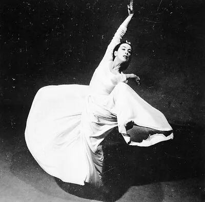 KC57-116 MARTHA GRAHAM Vintage 8 X 10  Photo + Negtv FAMOUS DANCER CHOREOGRAPHER • $12