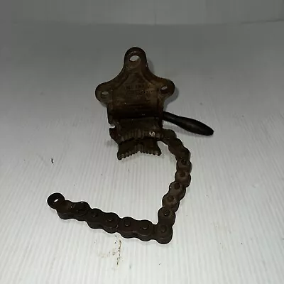 Vintage Engineers Record Forged Steel Bench Pipe Chain Vice Clamp No 181 1/8  2  • $65