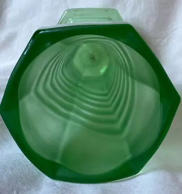 DAVIDSON Frosted CHEVRON VASE Pressed Glass LARGE 20cm Green Vintage/Antique Vgc • £9.50