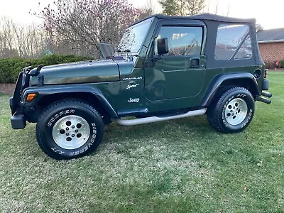 1997 Jeep Wrangler Sport • $3825