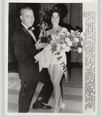 JUDY GRIMES Crowned MISS COLORADO 1963 Beauty Pageant AMERICA 1962 Press Photo • $24.50