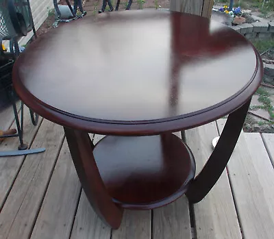 Round Mahogany End Table / Side Table  (ET226) • $269.10