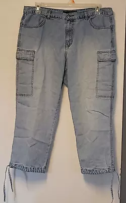 VINTAGE Venezia Light Wash Cargo Capri Size 18 • $19.99