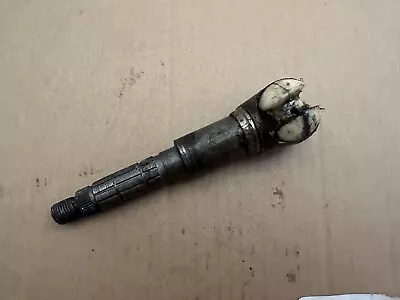 91-96 Corvette C4 Steering Column Upper Top Steering Shaft 26017653 • $29.98