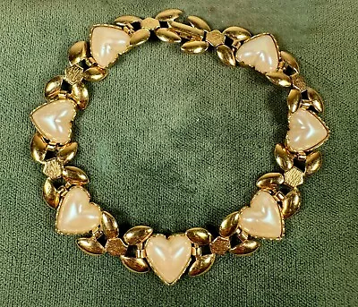 Vintage Gold Tone Leaf & Heart Shaped Faux Pearl Bracelet 8  • $14.99