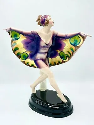 $4000 • Buy Goldscheider  The Capture Bird  Ceramic Statuette By Josef Lorenzl