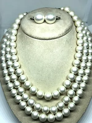 Vtg 3-strand Large White Faux Pearl Necklace W/richelieu Earrings - Japan • $17.99