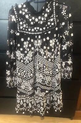 Needle And Thread Esme Embroidered Chiffon Dress Size UK8 Black And White • £70