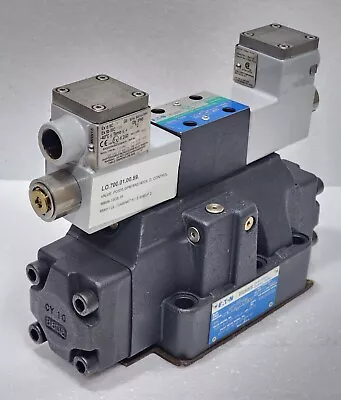 Vickers Dg5v-8-s-2c-t-k-m-x5-er-10 Directional Valve Dg4v-3s-6c-m-x5-er4-60 • $6233.98