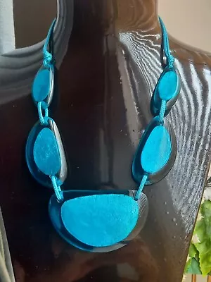 Marks And Spencers Chunky Bright Blue Acrylic Necklace • £9.99