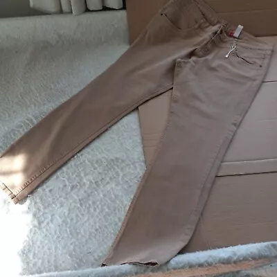 S. Oliver Womens 46x32 (Actual 39x31.5) Tan Stretch Jeans • $9.50