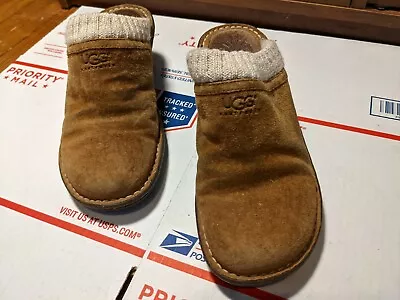 Uggs 1934 Gael Brown Leather Knit Sheepskin Lined Heel Slipper Mule Clog Shoe 8 • $39.99