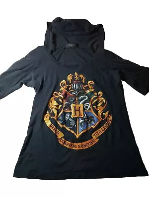 Harry Potter  Hogwarts Crest Juniors Fitted Black T-Shirt With Hood  • $4.49