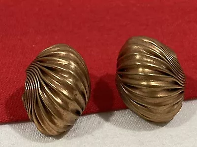 Vintage Marjorie Baer MB SF Brass Gold Tone Modernist Scalloped Earrings SIGNED • $29.95