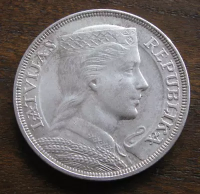 ZALDI2010 - Latvia. 5 Lati Of 1932. Silver • $56.69