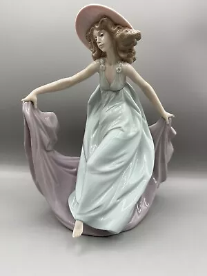 $89.99 • Buy Vintage Lladro 5662 May Dance  Lovely Fairy In The Woods