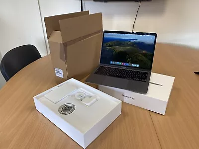 Apple MacBook Air Retina 13  2020 Laptop I5 8GB RAM 512GB SSD • £419