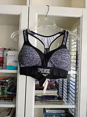 Victoria Secret PINK Ultimate Wireless Padded Push Up Sport Bra Sz M C80 #D9563 • $9.99