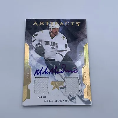 2011-12 Artifacts Patch Autographs Spectrum #90 Mike Modano /3 Dallas Stars • $300