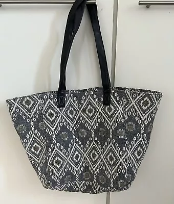 Hollister Tote Bag  Navy And White Pattern- Excellent Condition • £18.99